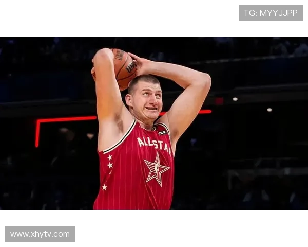 詹姆斯约基奇四手连摊 同时向裁判抗议